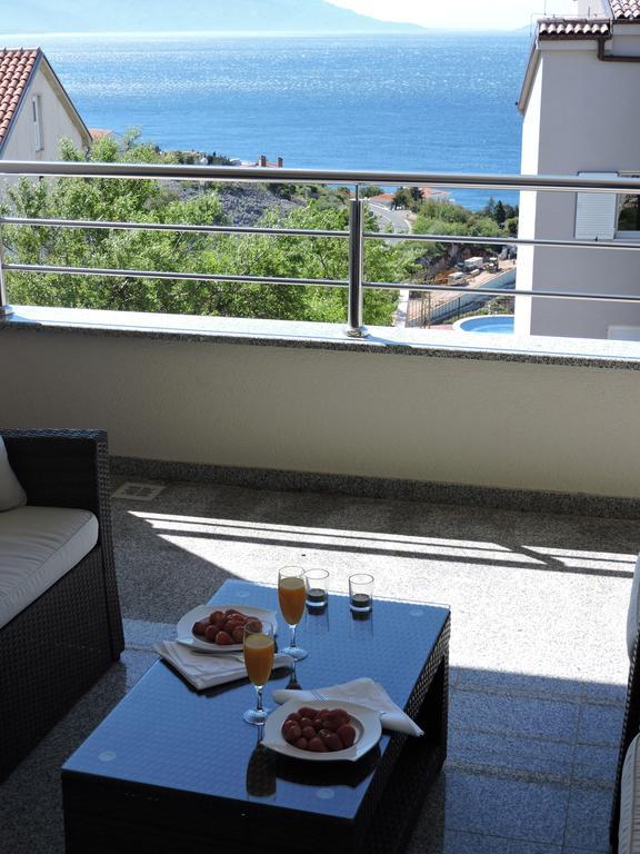 Apartments Villa Residenca Novi Vinodolski Eksteriør billede