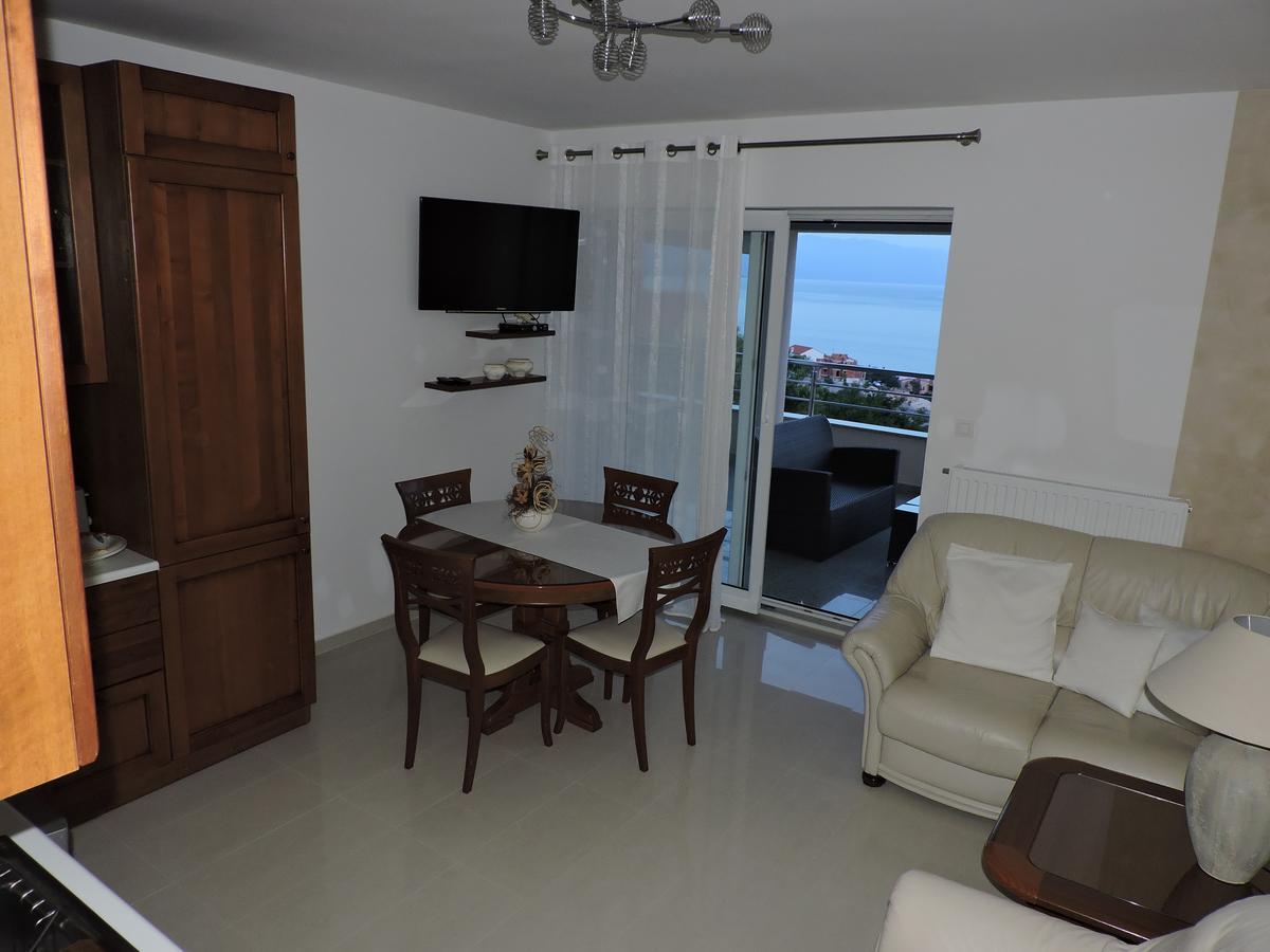 Apartments Villa Residenca Novi Vinodolski Eksteriør billede